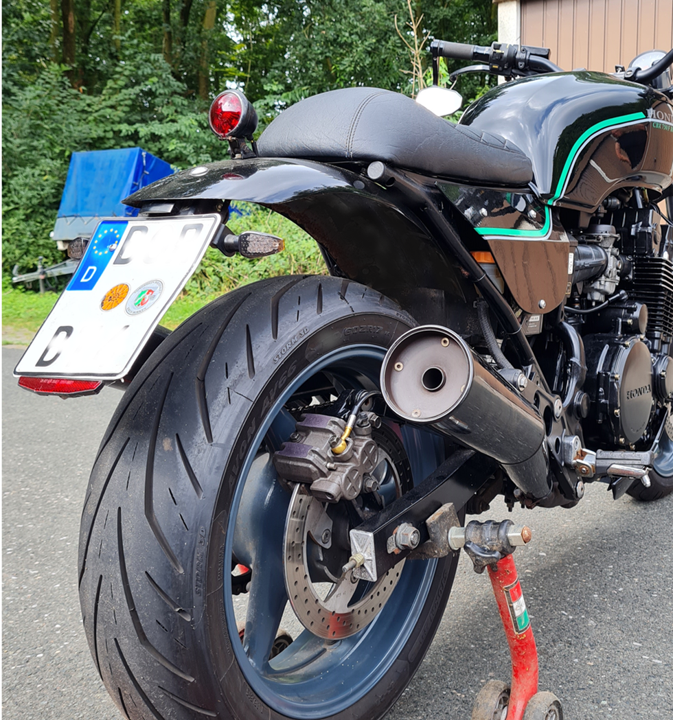 Umbau CBX 750 F RC17 Honda